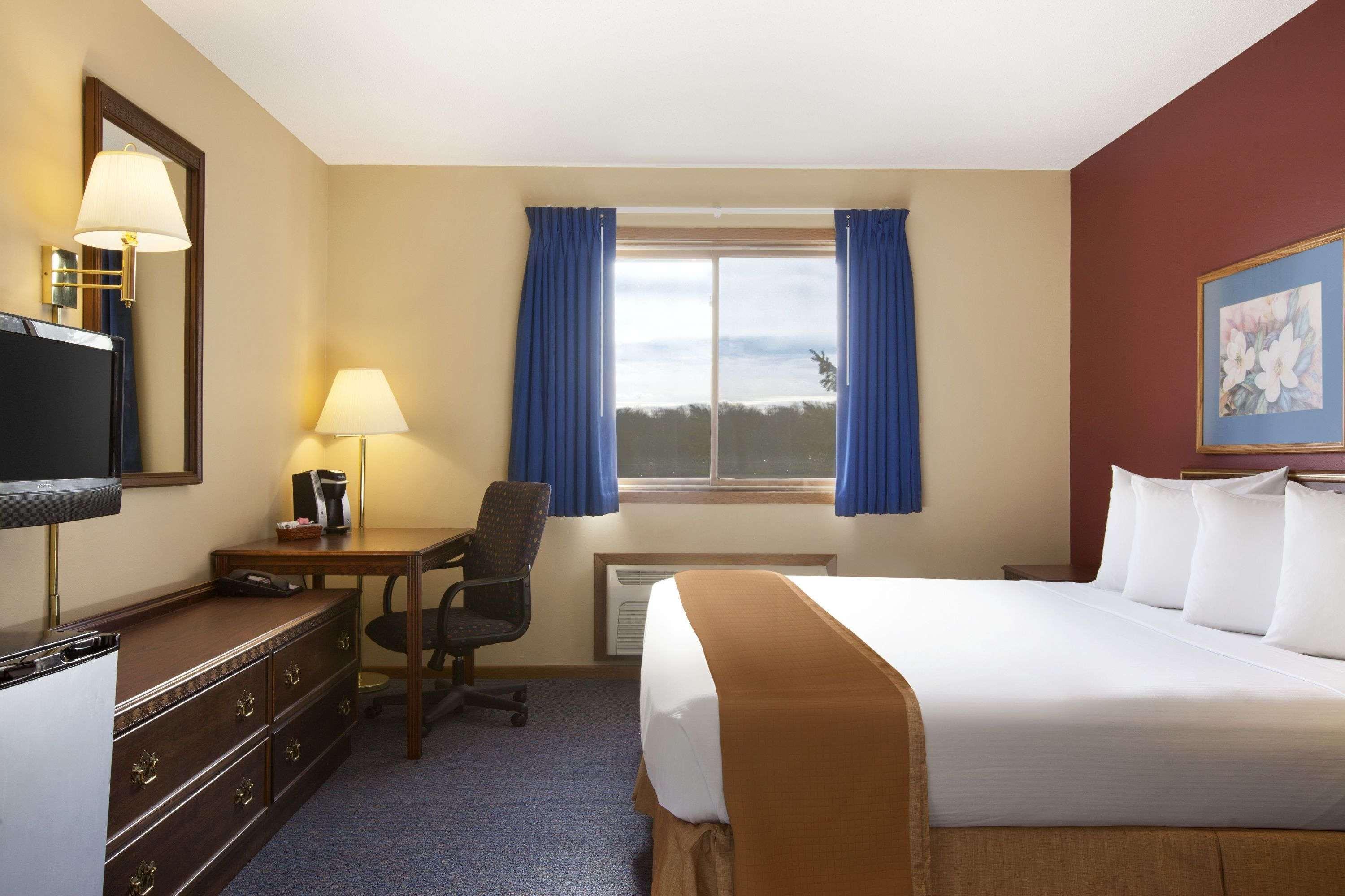 Travelodge By Wyndham Motel Of St Cloud Сент-Клауд Экстерьер фото