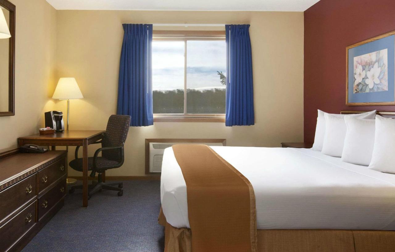 Travelodge By Wyndham Motel Of St Cloud Сент-Клауд Экстерьер фото
